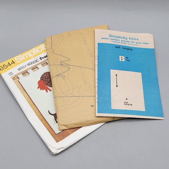 Simplicity 6544 Holly Hobbie Transfer Wall Hanging Pattern Sewing Pattern 1970s - Picture 3 of 8